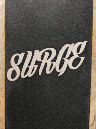 Longboard Surge Drop 102x22 cm Carve