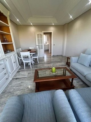 Piso en alquiler en Colores - Entreparques en Sevilla