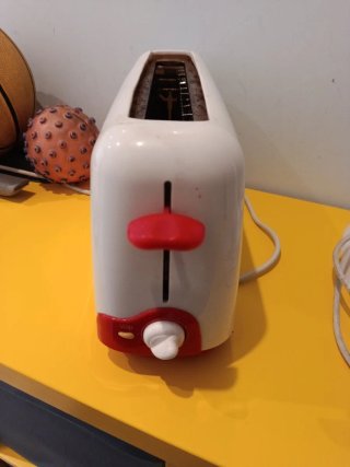 Tostador Moulinex Blanco y Rojo