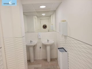 Oficina en alquiler en Centro - Sagrario en Granada