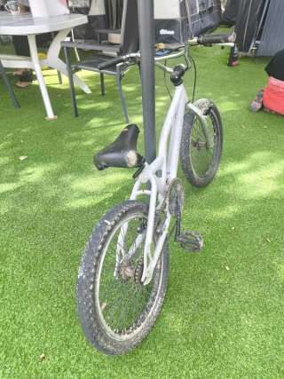 Bicicleta Monty Jump