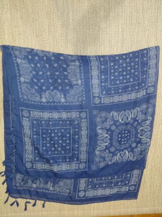 Lote 4 Pañuelos/Fulares Variados 6€ lote