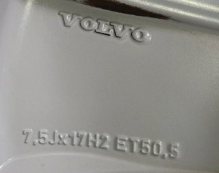 31680565 llanta volvo xc momentum core 2wd 2373358