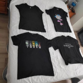 Consegna di abbigliamento per bambini