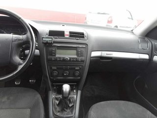 Faro izq skoda 1z1941017n octavia 2.0 tdi 20997731