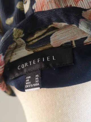Vestido Cortefiel estampado floral talla XL