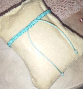 Pulsera con colgante de pez