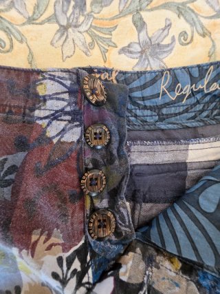 Bermudas Desigual Estampadas Talla 40