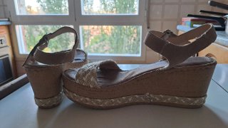 Sandalias Porronet. T 38. Plataforma