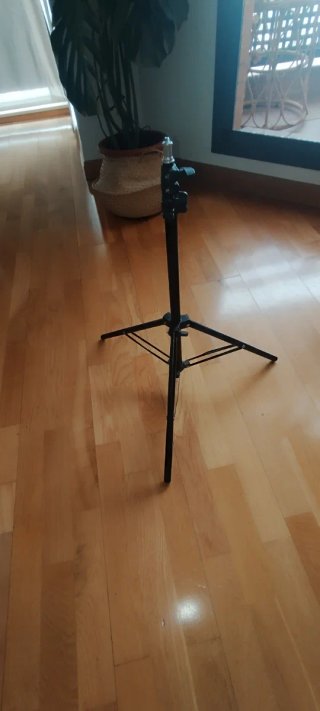 Trípode para cámara fotográfica / Altavoz / foco