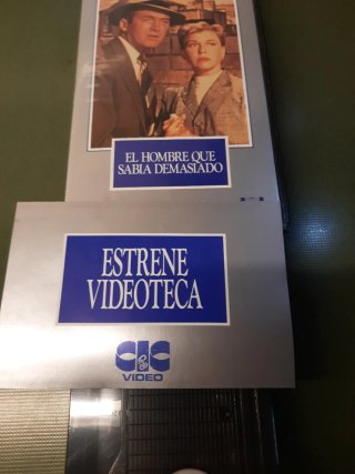 Película Beta El Hombre Que Sabía Demasiado