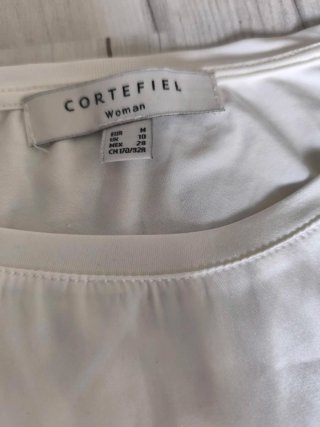 Camiseta Cortefiel Talla M Estampado Hojas