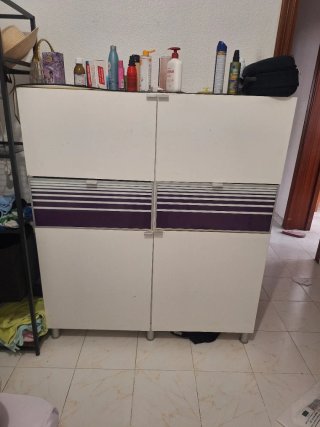 Armario Almacenaje Blanco y Morado
