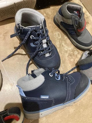 Lote Zapatos Niños Tallas 23-27