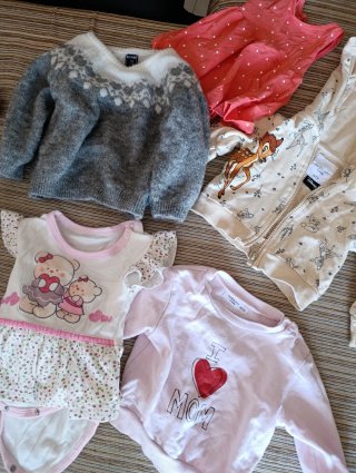 PACK ropa - BEBÉ niña + hamaca para la bañera