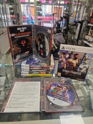 Lote Juegos PS5: Astro Bot, SF6, Cyberpunk,LEER