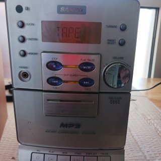 Equipo de música Sanyo DC 1250 M