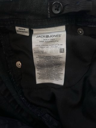 Vaqueros cortos niño Jack & Jones Talla 10 años.