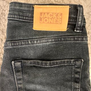 Vaqueros cortos niño Jack & Jones Talla 10 años.