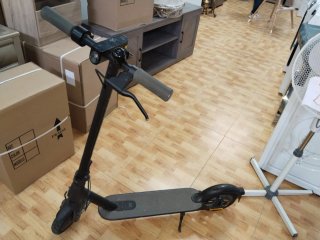 Patinete eléctrico casi nuevo