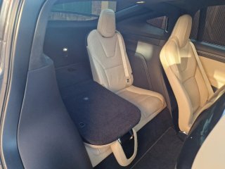 Tesla Model X 2016