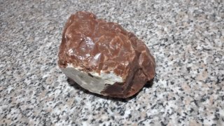 Pietra grezza diaspro o selce