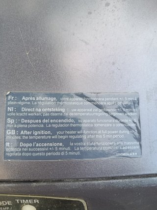 Estufa de queroseno Tayosan SRE 3001 – 3000W
