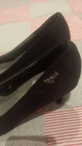 Zapatos de tacón negros