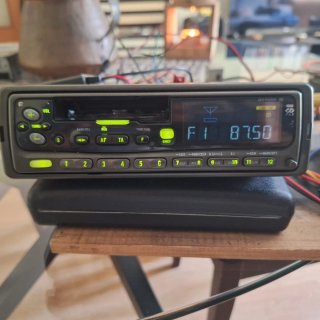 Radio cassette Pioneer KEH-P5400R con Bluetooth