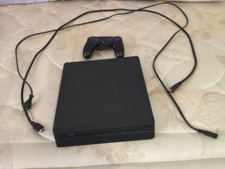 PS4 (PlayStation 4) Negra