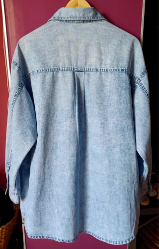 Camisa denim azul claro H&M T. M | Ligera