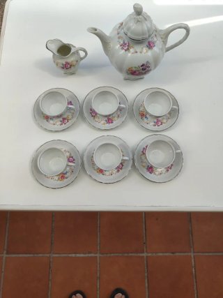 Juego de café Bidasoa porcelana floral,