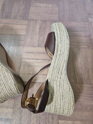 Sandalias Zara Esparto Cuña Marrón Beige
