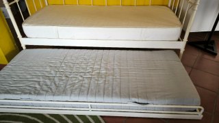 Cama Diván Metálica Blanca