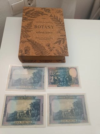 4 Billetes El Banco de España 1928 en preciosa caj