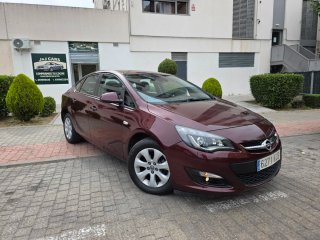 Opel Astra 1.4 GLP Elegance etiqueta ECO 140 cv