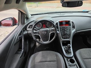 Opel Astra 1.4 GLP Elegance etiqueta ECO 140 cv