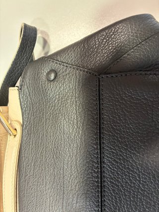 Bolso Furla Crema y Negro Piel