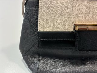 Bolso Furla Crema y Negro Piel