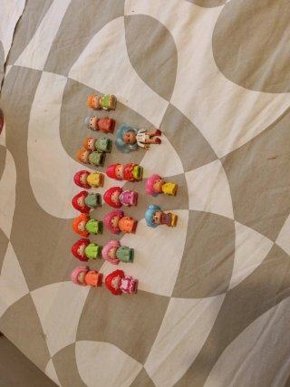 Lote de muñecos Pin y Pon Algún fallo en alguno.