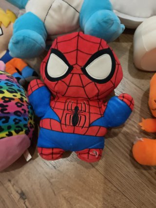 Pack Peluches Varios Personajes