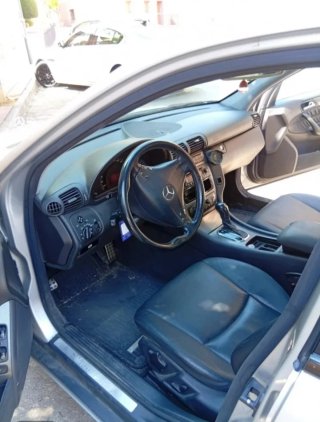 Mercedes-Benz c 270 2003