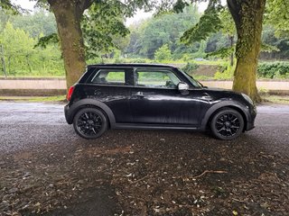 MINI One 1.2 F56 92000km Carplay