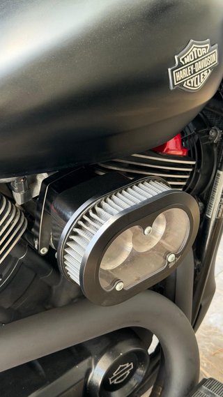Harley-Davidson Street 750 - Sonido Brutal