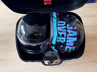 Cofre Baúl Givi B45 + Soportes Triumph speed 400