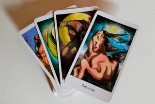 Tarot Criaturas Fantásticas: Ritos y Adivinaciones