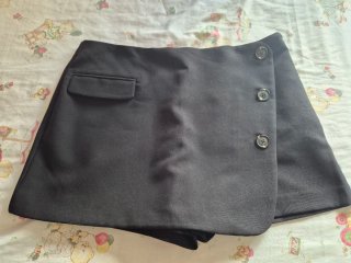 Conjunto falda y suéter de tirante