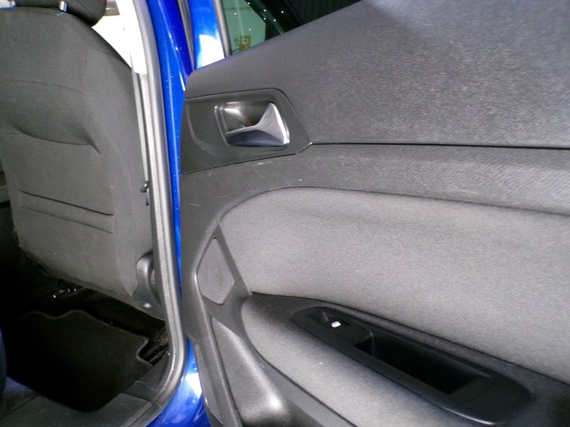 Peugeot 308 2019, foto 16
