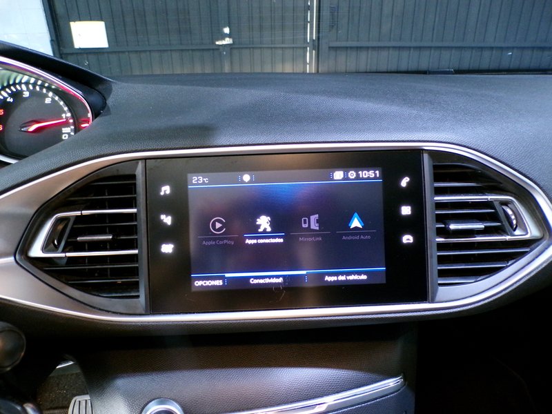 Peugeot 308 2019, foto 37