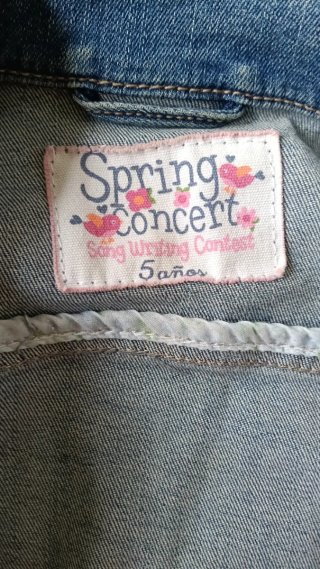 Chaqueta vaquera entallada talla 5  Spring Concert